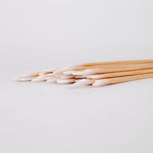 Cotton sticks (100 per pack)