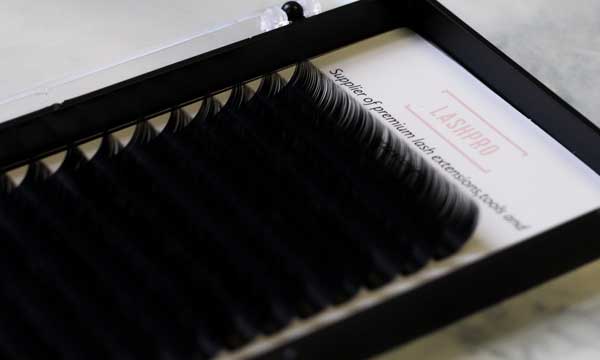 Classic Lashes